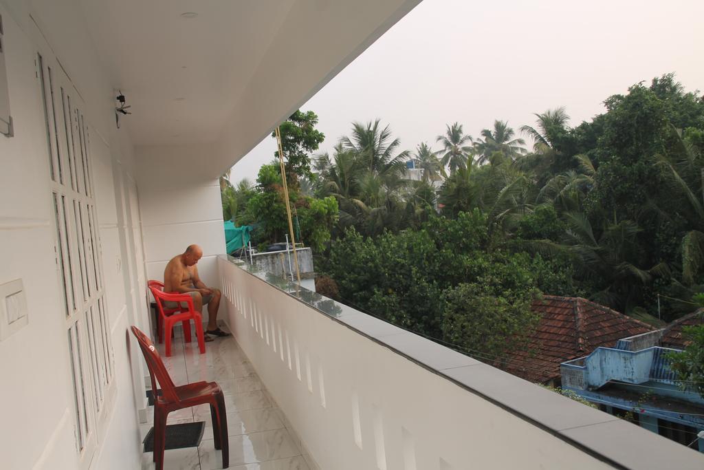 Aaron'S Homestay Kochi ภายนอก รูปภาพ