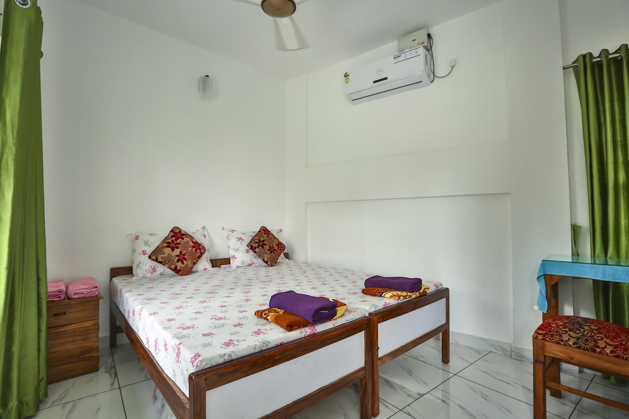 Aaron'S Homestay Kochi ภายนอก รูปภาพ