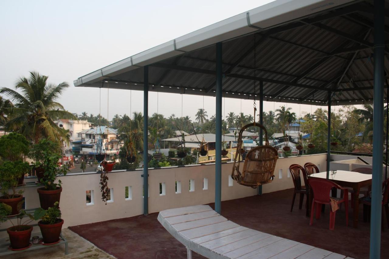 Aaron'S Homestay Kochi ภายนอก รูปภาพ