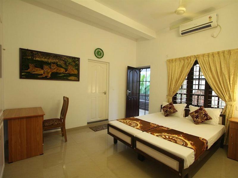 Aaron'S Homestay Kochi ภายนอก รูปภาพ