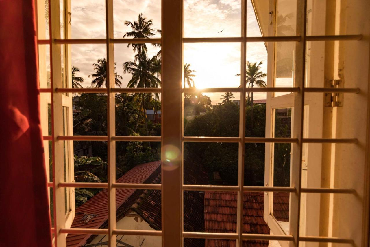 Aaron'S Homestay Kochi ภายนอก รูปภาพ